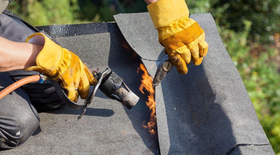 Professional residential roofers in Gilchrist, TX